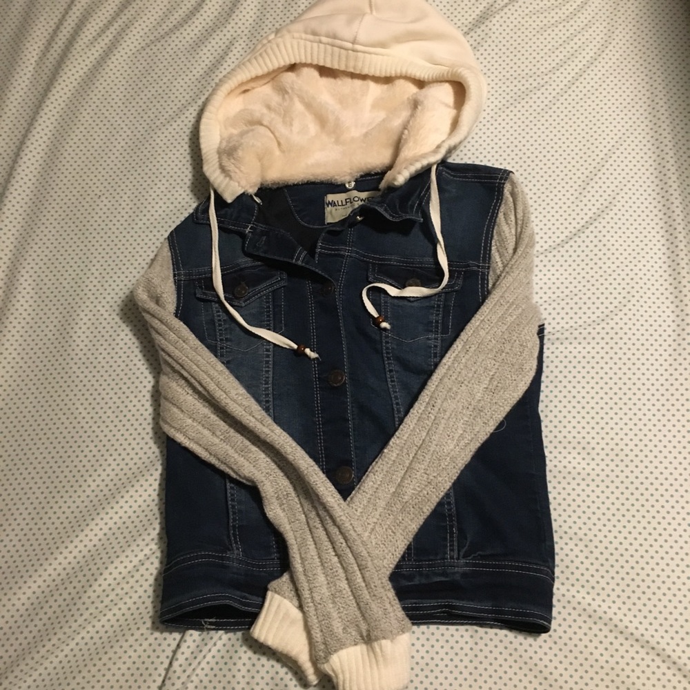 Women’s Denim Jacket